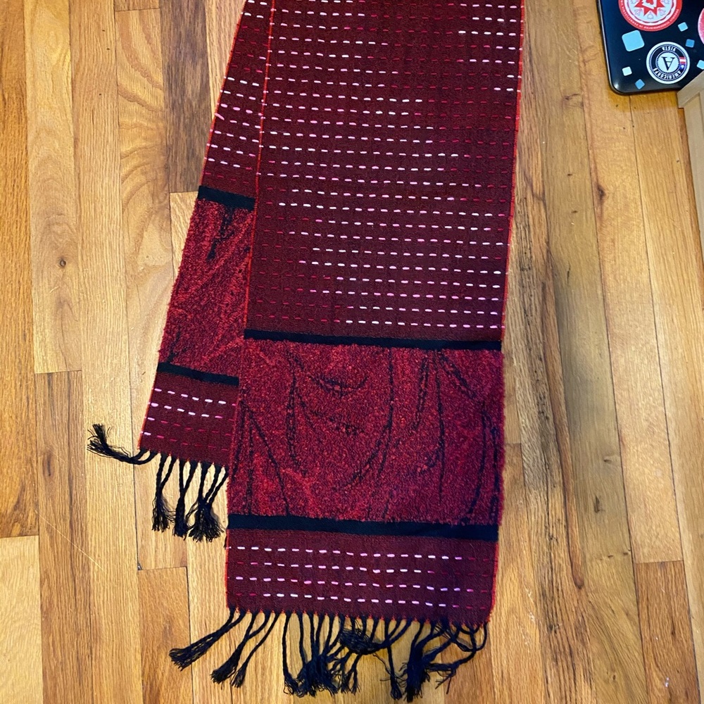 Beautiful vintage scarf